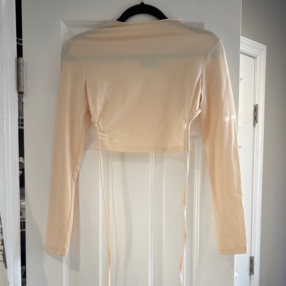 Cream Long Sleeve Women's Crop Top